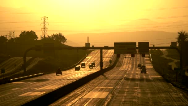 Flujo Tráfico Autopista Us36 Atardecer — Vídeo de stock