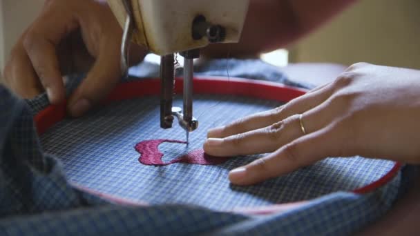 Close Woman Hands She Works Sewing Machine Embroider Flower Design — Stock Video