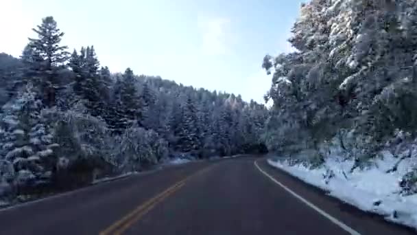 Pov Conduciendo Las Montañas Después Una Tormenta Nieve — Vídeos de Stock