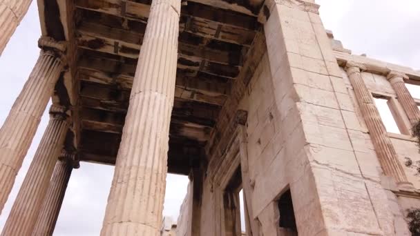 Antiguas Ruinas Del Templo Griego Erechtheion Acrópolis Atenas Grecia Columnas — Vídeo de stock