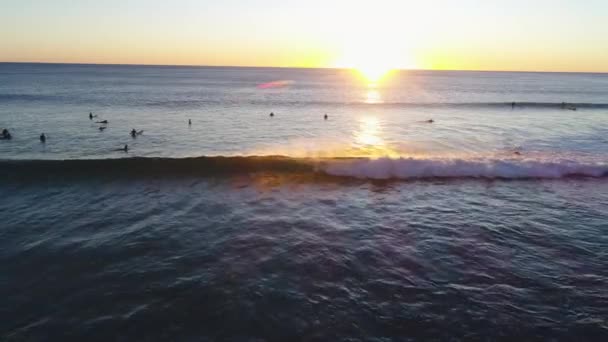 Çok Popüler Burleigh Heads Altın Sahili Qld Avustralya Yansıyan Güzel — Stok video