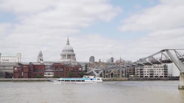 London Eye River Crucero Pauls Catedral Fondo Gran Angular Estable — Vídeos de Stock