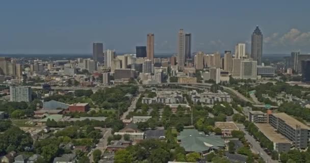 Atlanta Georgia Aerial V710 Pan Left Shot Cabbagetown Reynoldstown O4W — 비디오