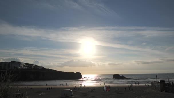 Una Vista Mar Una Playa Costa Sur Británica Durante Atardecer — Vídeos de Stock