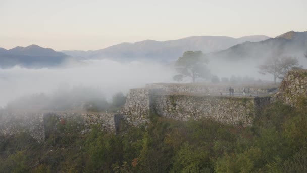 Mist Cover Takeda Castle Ruins Sunrise Hyogo Japan — стокове відео