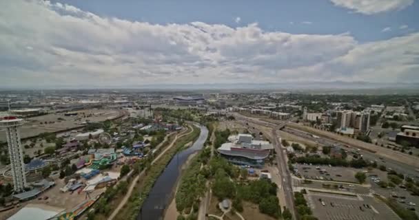 Denver Colorado Aerial V37 Vista Panorámica Completa Del Paisaje Urbano — Vídeo de stock