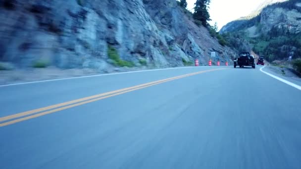 Imagens Pov Baixo Ângulo Condução Nas Montanhas Colorado — Vídeo de Stock