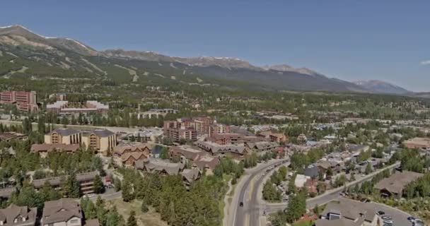 Breckenridge Colorado Aerial Vliegt Laag Rustige Skistad Zomer Schot Dji — Stockvideo