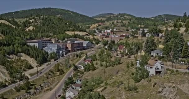 Black Hawk Colorado Aerial Latający Nad Budynkami Domami Kasyn Widokiem — Wideo stockowe