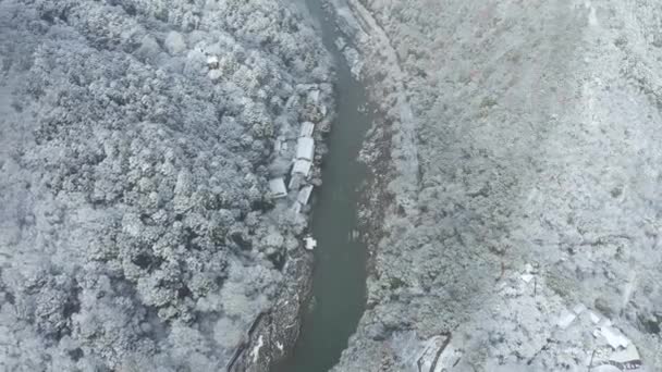 Montañas Arashiyama Río Katsura Kyoto Japón Vista Inclinación Aérea Ángulo — Vídeo de stock