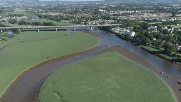 Aéreo Sobre Estuário Topsham Reino Unido Olhando Para Viaduto Auto — Vídeo de Stock