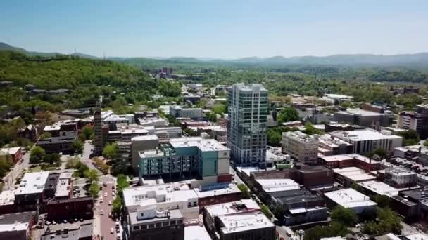 Aerial Pullout Asheville Asheville Północna Karolina Skyline — Wideo stockowe