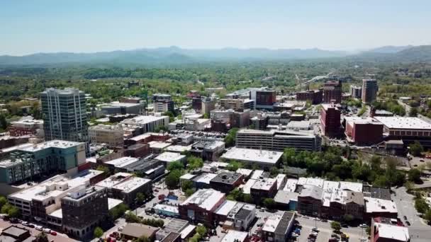 High Aerial Asheville Asheville North Carolina Skyline — Stock Video