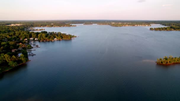 Capturado Aérea Alta Sobre Lago Norman Lago Norman Carolina Del — Vídeos de Stock