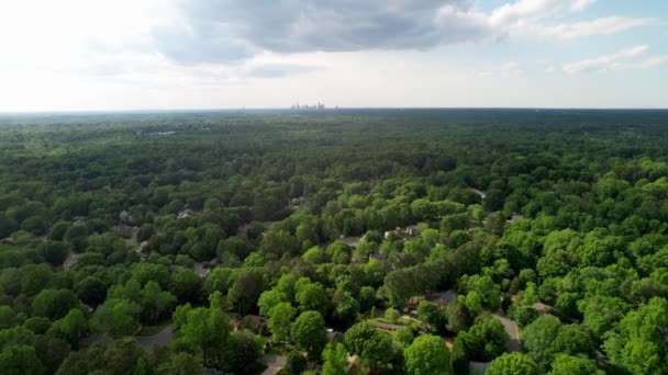 Charlotte Skyline Légi Felvétel Matthews Től — Stock videók