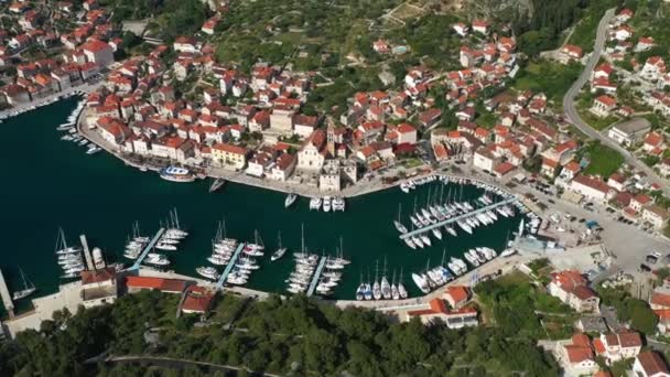 Dockyard Milna Village Brac Island Kroatië Vanuit Lucht — Stockvideo