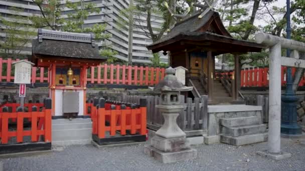 Kleiner Japanischer Schrein Außerhalb Von Fushimi Inari Kyoto Japan — Stockvideo