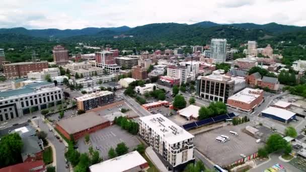 Asheville Asheville North Carolina Fast Aerial Push Skyline — стоковое видео