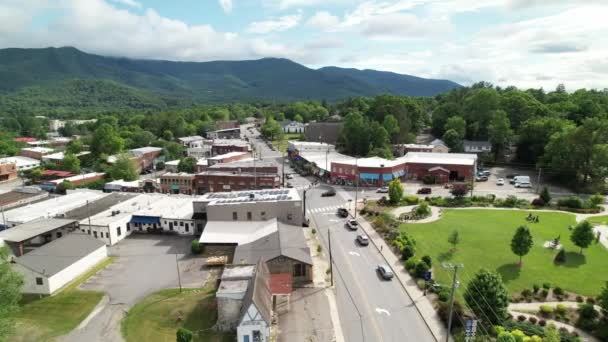 Fast Aerial Push Black Mountain Black Mountain North Carolina Small — Αρχείο Βίντεο
