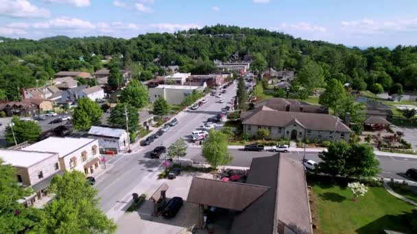 High Aerial Push Main Street Blowing Rock Blowing Rock Caroline — Video