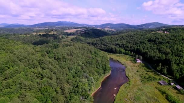 Aerial New River Ashe County Ashe County North Carolina Pobliżu — Wideo stockowe