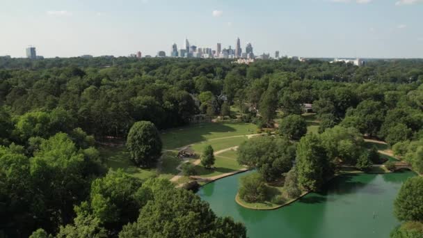 Aerial Pullout Freedom Park Charlotte Charlotte North Carolina — Stock Video