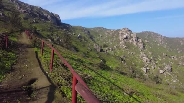 Sendero Senderismo Las Montañas Perú Lachay — Vídeos de Stock