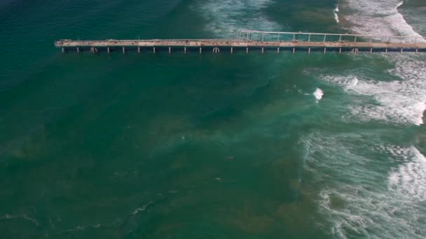 Αεροφωτογραφία Πάνω Προς Κάτω Που Δείχνει Ρεύμα Του Ωκεανού Καθαρά — Αρχείο Βίντεο