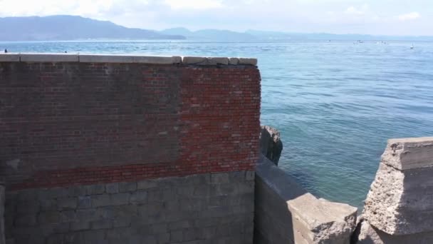 Κόκκινο Τούβλο Ερείπια Του Tomogashima Pan Shot Awaji Island Στο — Αρχείο Βίντεο