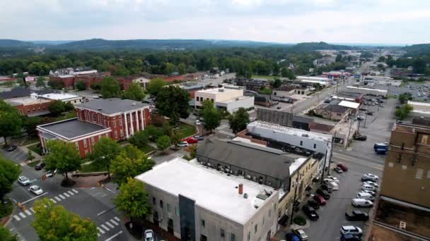 Aérea Alta Sobre Cookeville Tennessee — Vídeos de Stock