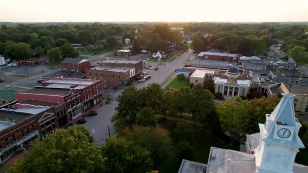 Luftaufnahme Franklin Kentucky Über Simpson County Gerichtsgebäude — Stockvideo