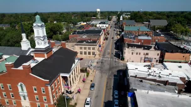 Aerial Woodford County Courthouse Versailles Kentucky Bluegrass Bourbon — Stock Video