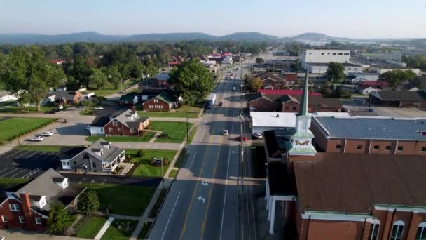 Antena Pchnąć Obok Kościoła Sheperdsville Kentucky — Wideo stockowe