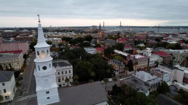 Michael Kilisesi Nin Ilerisindeki Yavaş Hava Saldırısı Charleston Güney Carolina — Stok video