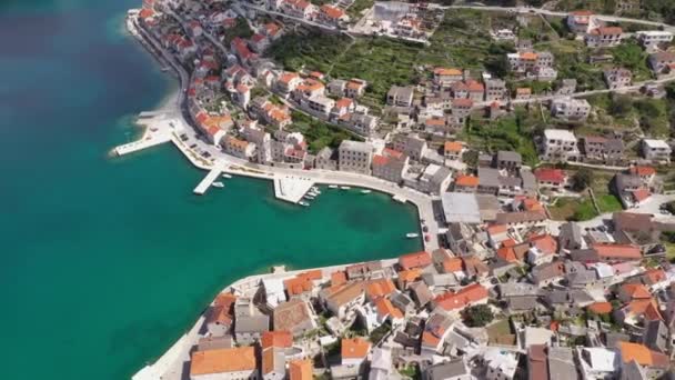 Birds Eye View Town Pucisca Croatia Island Brac Europe Drone — 비디오