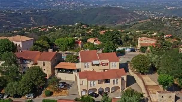 Tanneron France Flygfoto V33 Drönare Flyga Runt Backen Stadsbild Med — Stockvideo