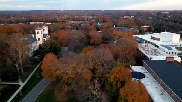 南卡罗来纳州斯帕兰堡Sc的沃夫福特大学校园 — 图库视频影像