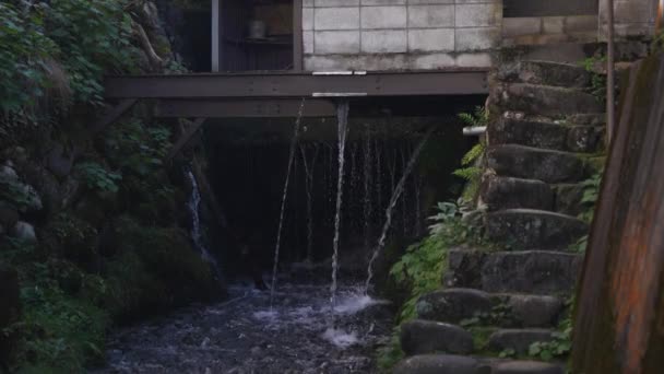 Backstreets Gujo Hachiman Gifu Japan Agua Fluye Por Los Viejos — Vídeo de stock