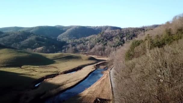 Letecký Tlak Přes Stromy Odhalit Watauga Řeku Okrese Watauga Severní — Stock video