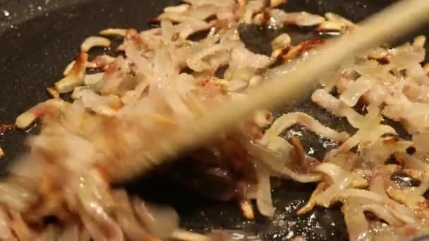 Faire Fondre Bacon Dans Une Casserole Pour Faire Des Pâtes — Video
