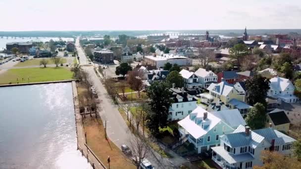 Strandnära Bostäder Längs Den Neuse Floden Nya Bern North Carolina — Stockvideo