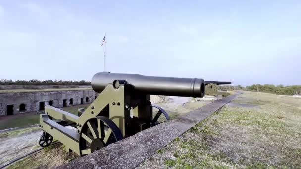 Canon Fort Macon State Park Beaufort North Carolina — Stock video
