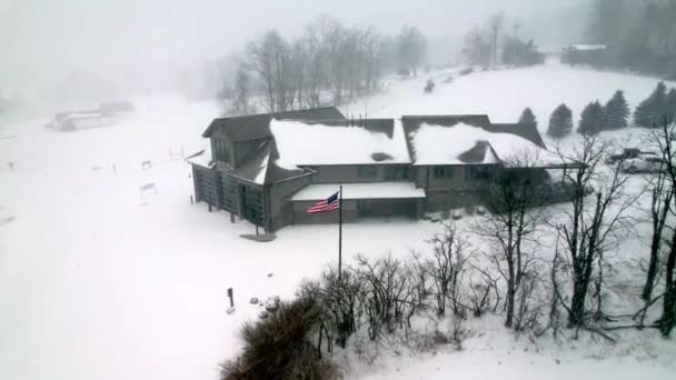 Foukání Skály Hasiči Aho Severní Karolína Sněhu — Stock video