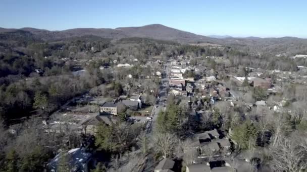 Empuje Rápido Aéreo Roca Que Sopla Carolina Del Norte — Vídeos de Stock