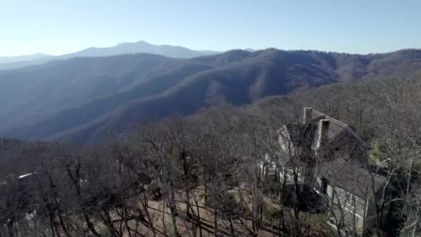 Aerial Home Long Range View Grandfather Mountain Blowing Rock North — Stock Video