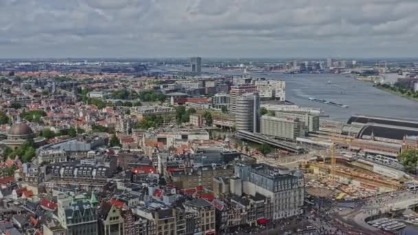 Άμστερνταμ Ολλανδία Aerial Drone Pan Shot Downtown Capturing Populous Cityscape — Αρχείο Βίντεο
