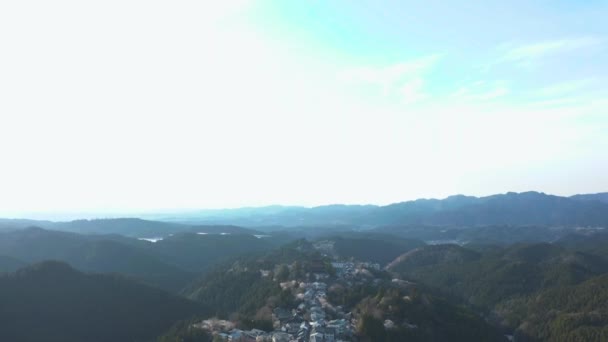 Aerial Tilt Reveal Yoshino Mountain Village Sakura — Stock video