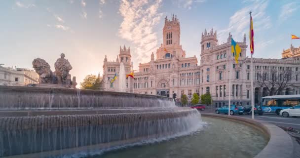 Νωρίς Πρωί Timelapse Του Σιντριβάνι Cibeles Και Δημαρχείο Της Μαδρίτης — Αρχείο Βίντεο