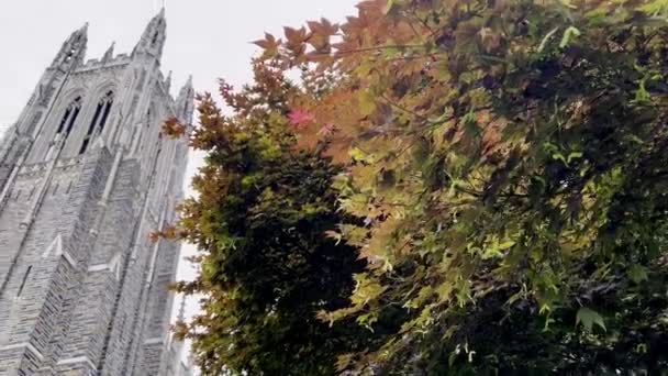 Luchtfoto Panning Hertog Kapel Durham Noorden Carolina Door Japanse Esdoorn — Stockvideo