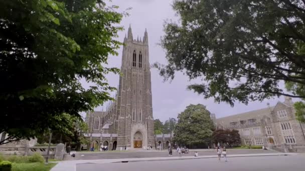 Durham Kuzey Carolina Daki Duke Üniversitesi Kilisesi — Stok video